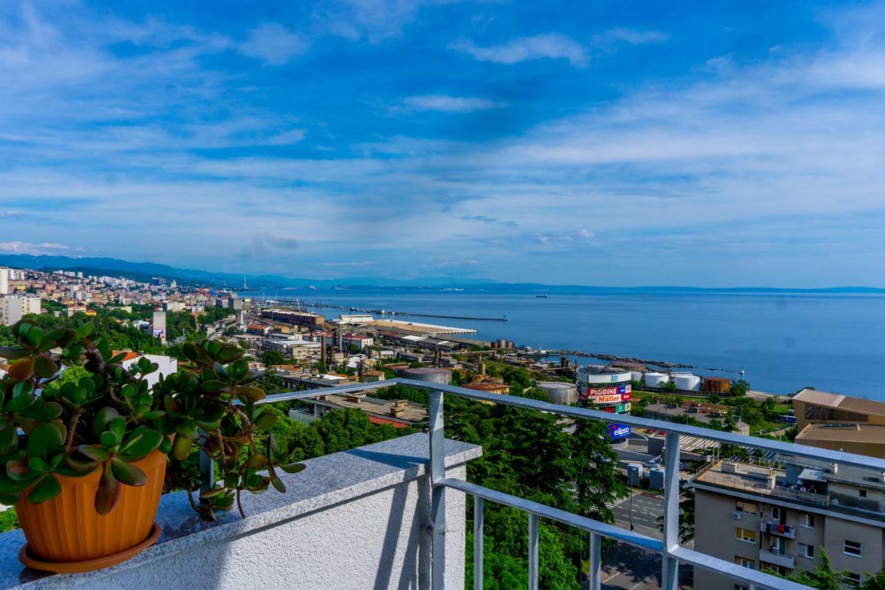 Apartman ZTC Apartment Rijeka Bagian luar foto